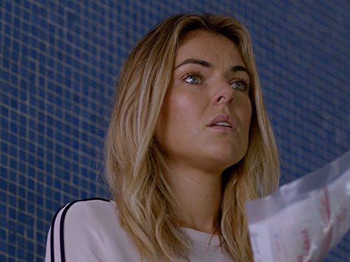 Serinda Swan