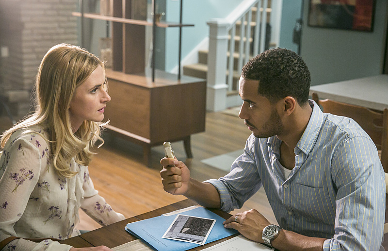 Elliot Knight