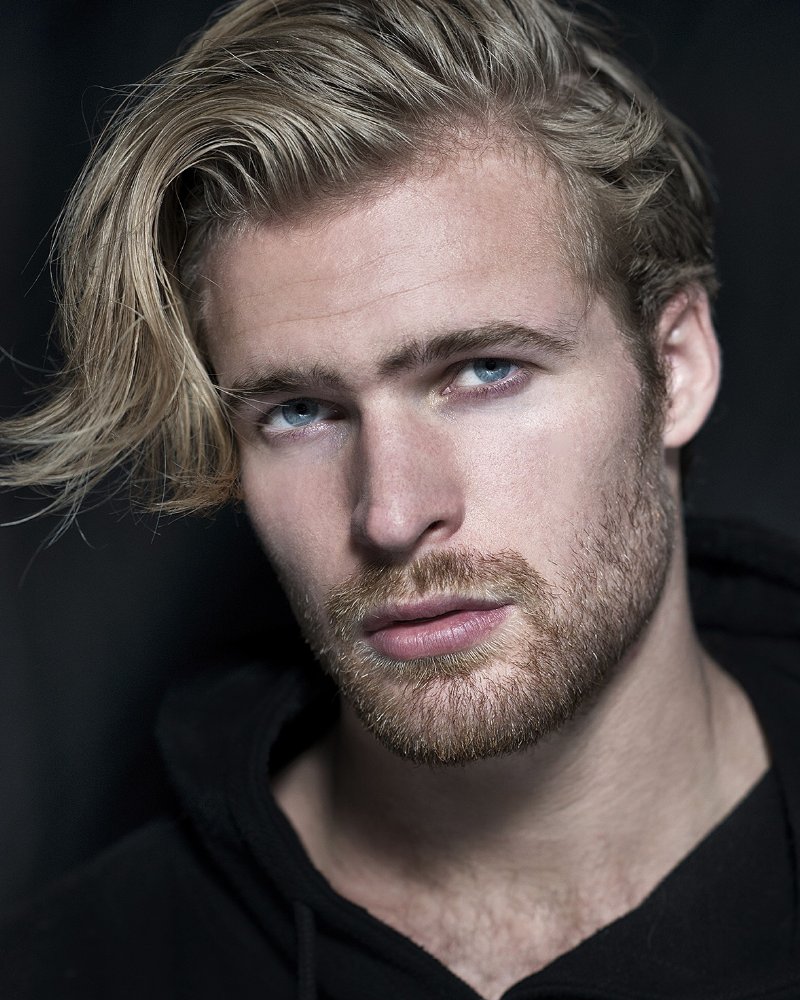 Rhett Wellington