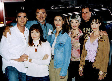Lari White
