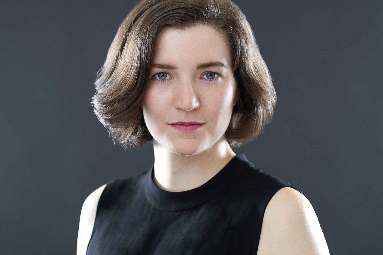 Phoebe L Dunn