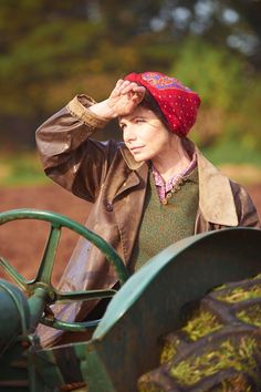 Clare Calbraith