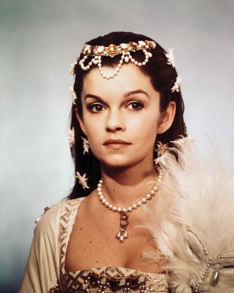 Geneviève Bujold
