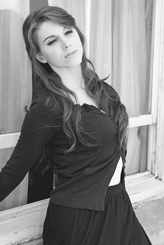 Aislinn De'ath