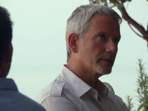 Campbell Scott