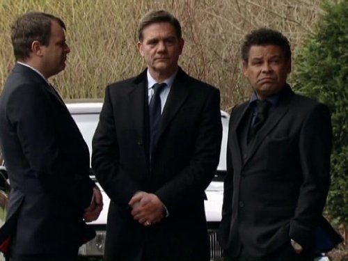 Simon Gregson